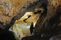 Cseppkő barlang a Matka-kanyonban