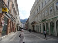 Szarajevó, Bécset idéző utcakép a belváros nyugati felében